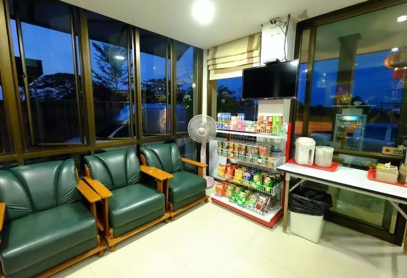 ホテル Metha Palace