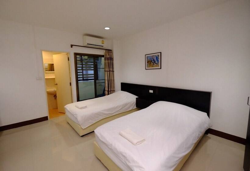 ホテル Metha Palace