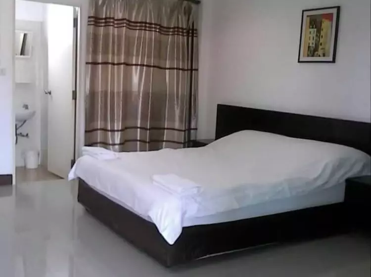 ホテル Metha Palace