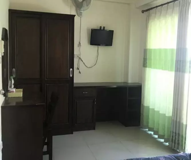 هتل Minta House