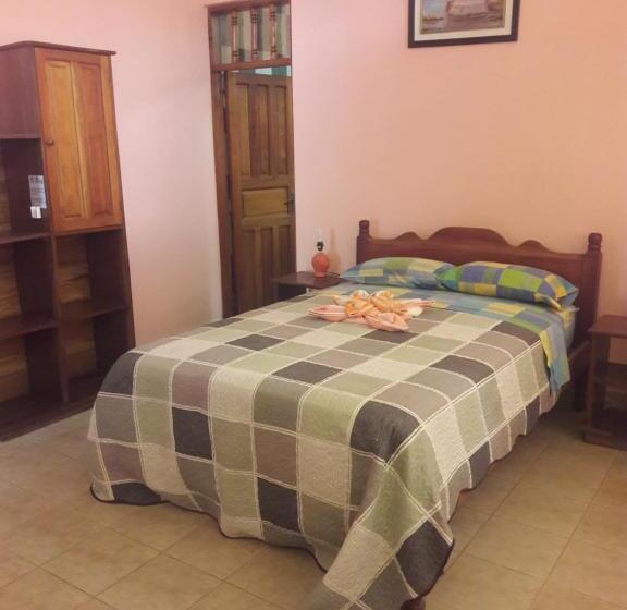 אתר נופש La Isla De Los Tucanes