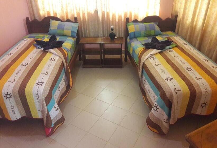 אתר נופש La Isla De Los Tucanes