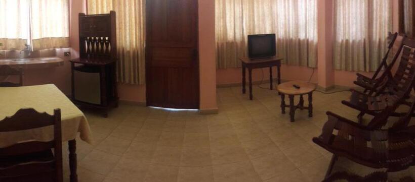 אתר נופש La Isla De Los Tucanes