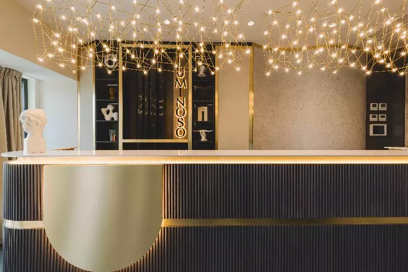هتل Luminoso Boutique