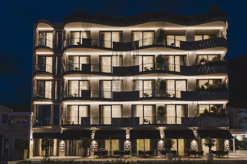هتل Luminoso Boutique