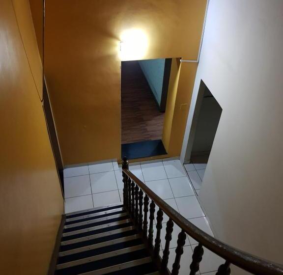 هتل Cabo Finisterra