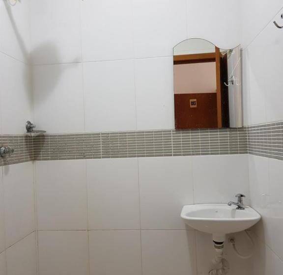 هتل Cabo Finisterra