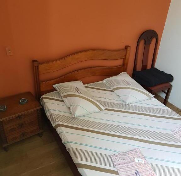 هتل Cabo Finisterra