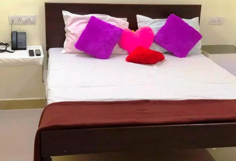 ホテル City Pearl Akola