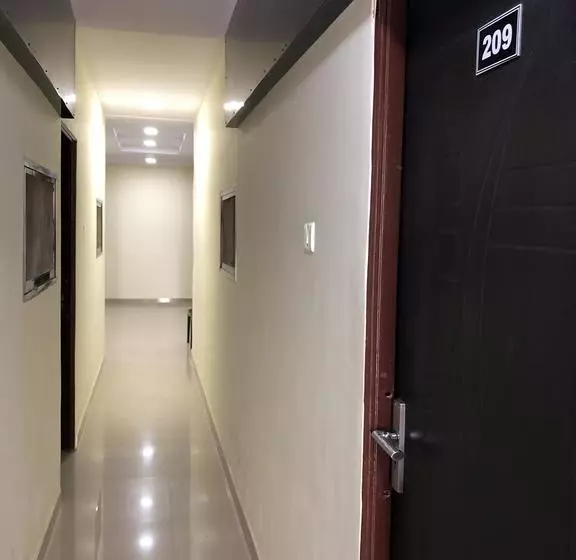 ホテル City Pearl Akola