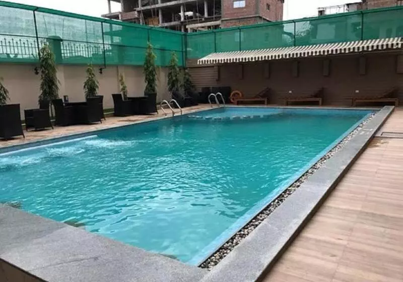 Hotelli Classic Grande,a Member Of Radisson