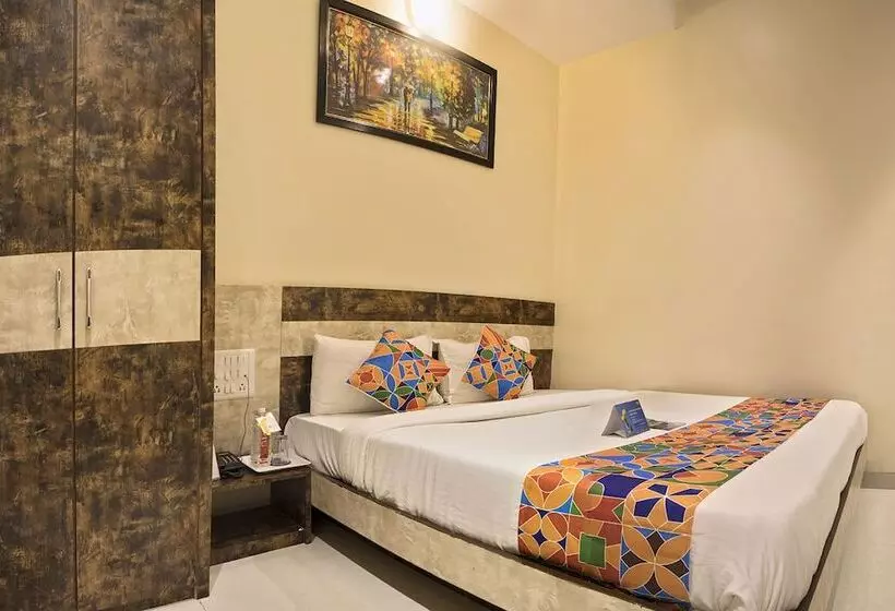 ホテル Fabexpress Embassy Grand   Nr Bkc