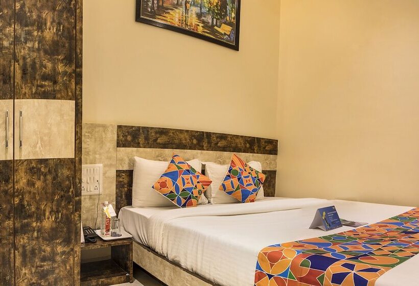 בית מלון כפרי Fabexpress Embassy Grand Nr Bkc