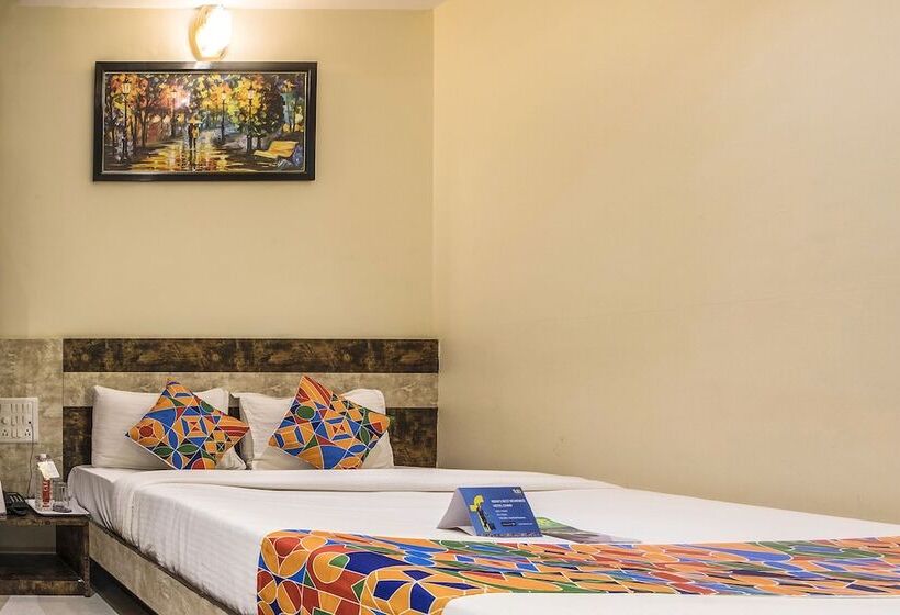 בית מלון כפרי Fabexpress Embassy Grand Nr Bkc