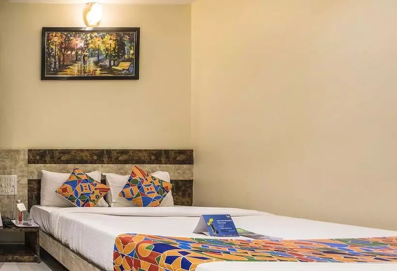 ホテル Fabexpress Embassy Grand   Nr Bkc