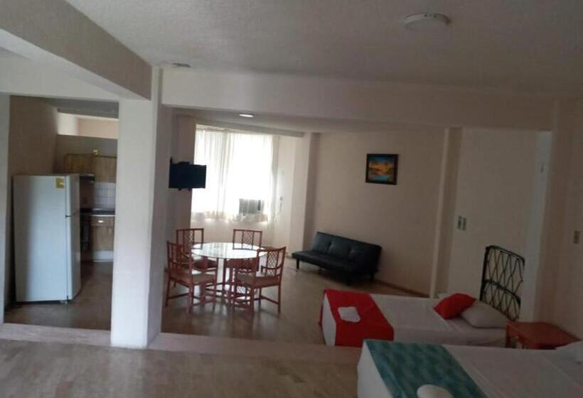 فندق Galerias Diana