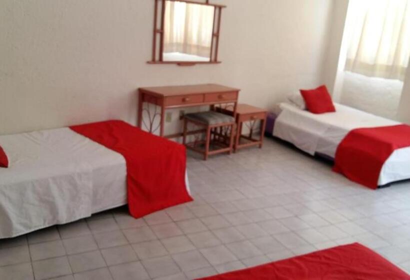 فندق Galerias Diana