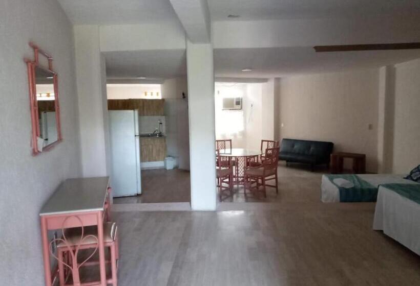 فندق Galerias Diana