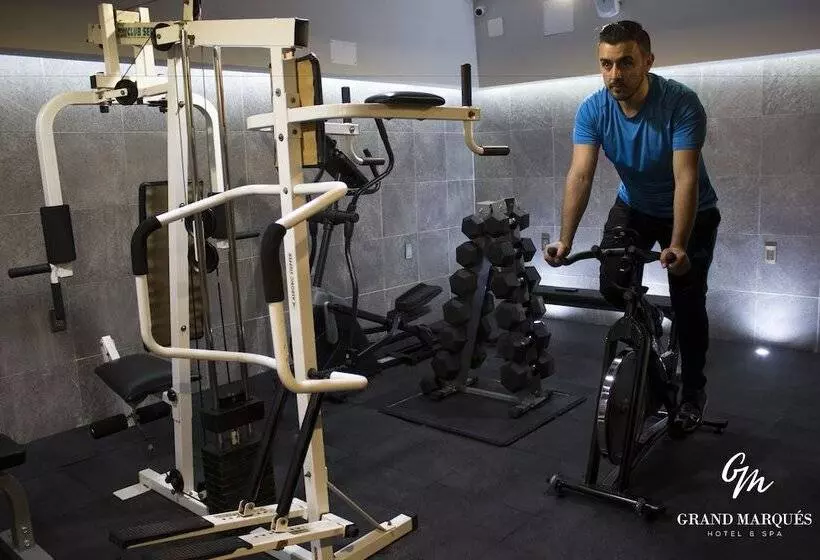 Hotelli Grand Marques