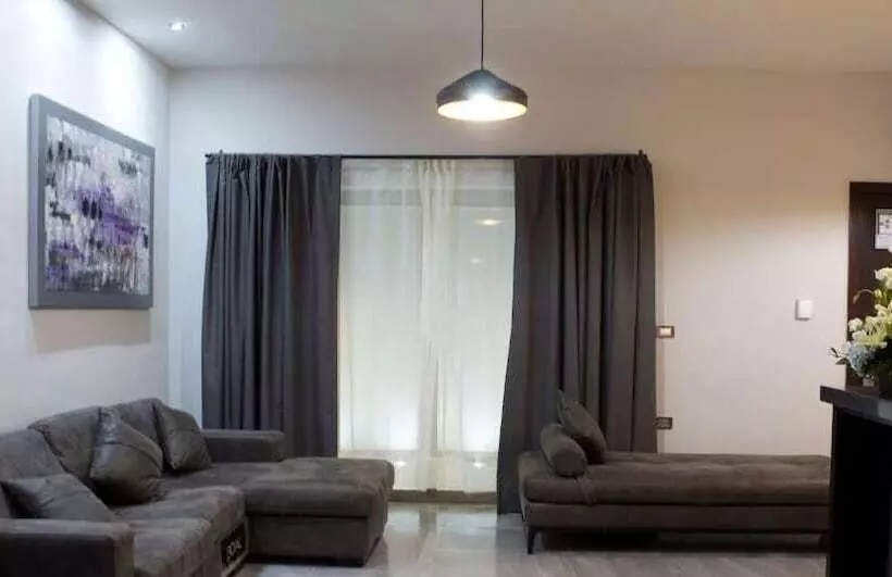 Hotelli Grand Marques