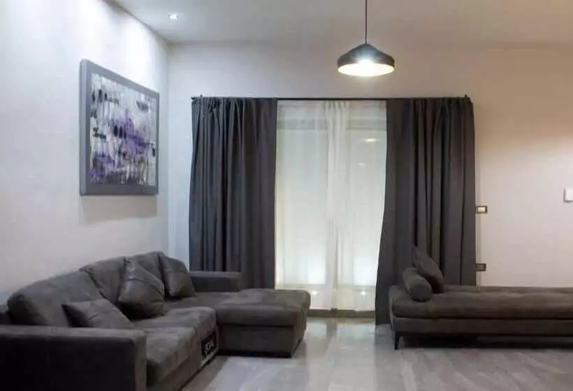 Hotelli Grand Marques