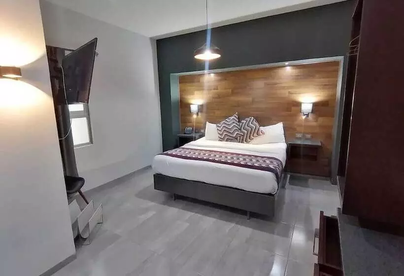 Hotelli Grand Marques