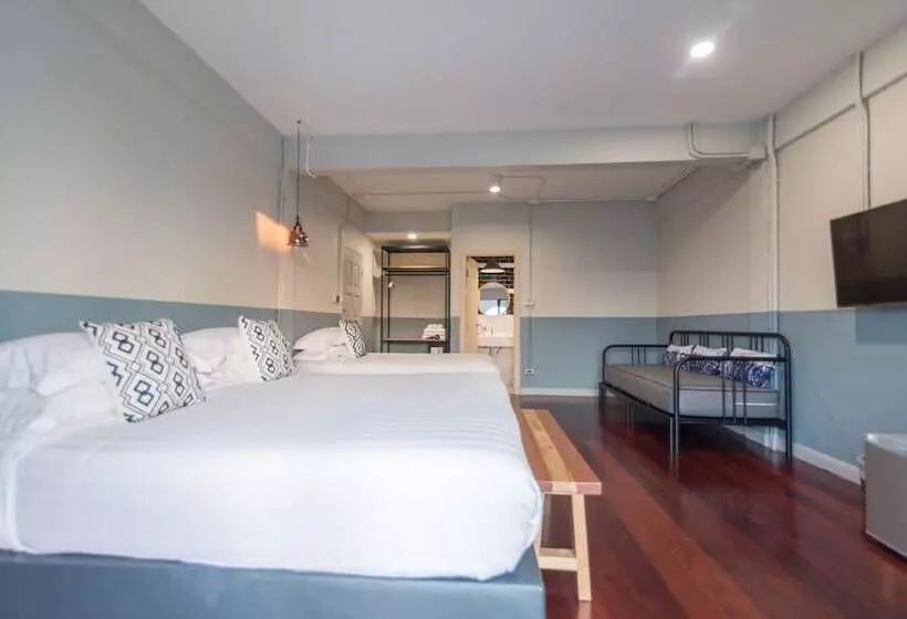 Hotelli Karnvela Phuket