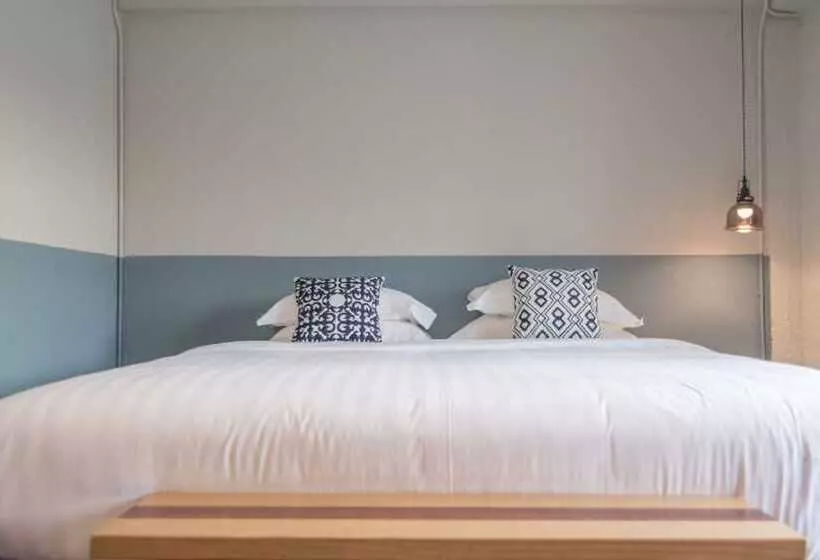 Hotelli Karnvela Phuket