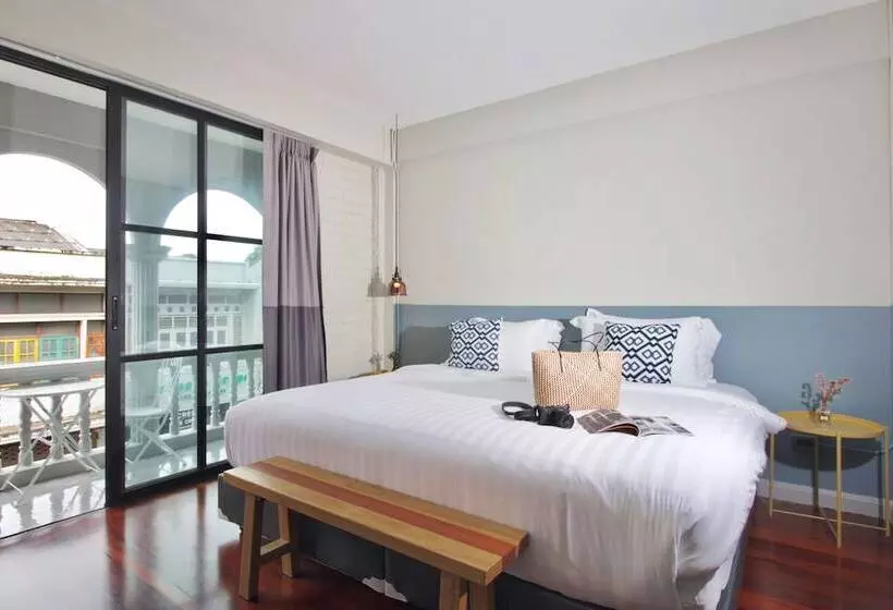 Hotelli Karnvela Phuket