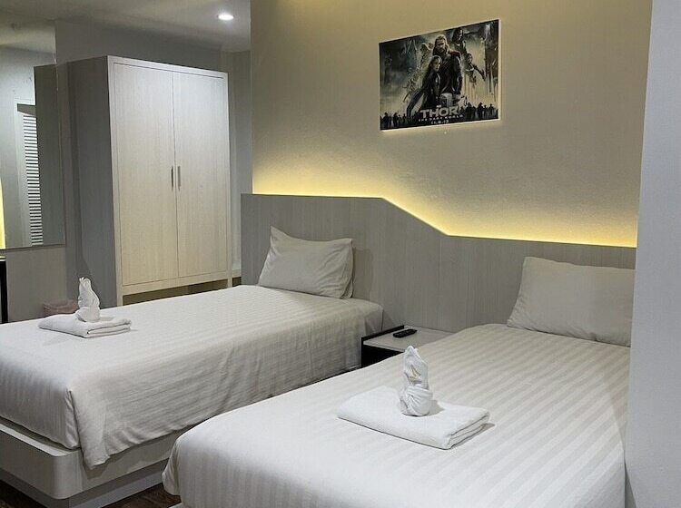 هتل Luxsna Residence