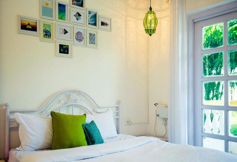 Hotel Oyo 9788 Home 1 Bhk Near Lpk Waterfront