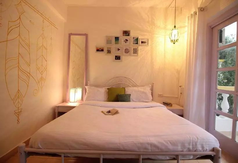 Hotelli Oyo 9788 Home 1 Bhk Near Lpk Waterfront