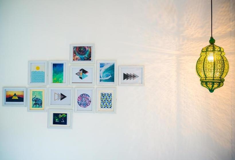 Hotel Oyo 9788 Home 1 Bhk Near Lpk Waterfront