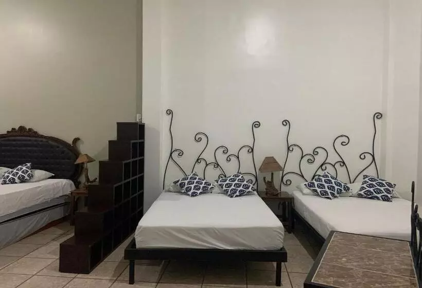 هتل Posada Doña Rubino