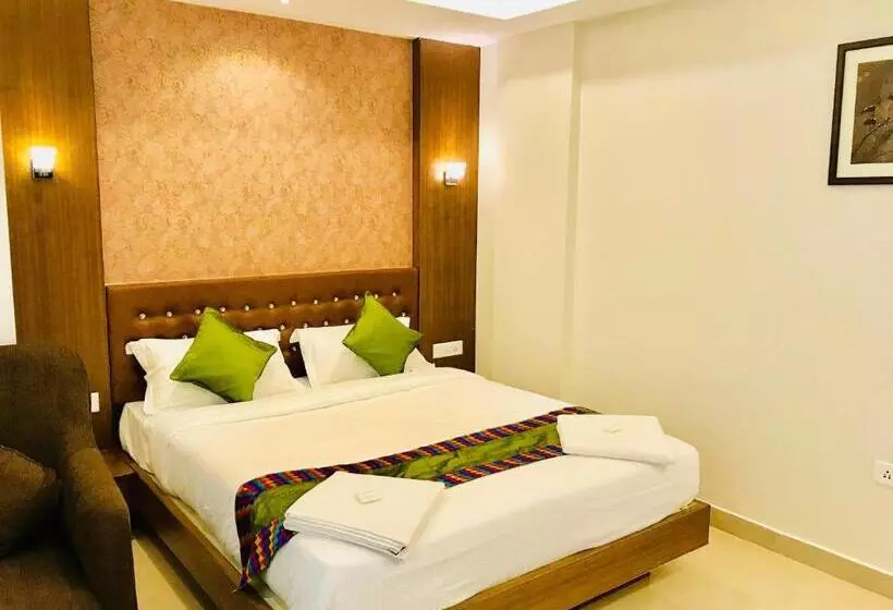 ホテル Regalia Inn &suites