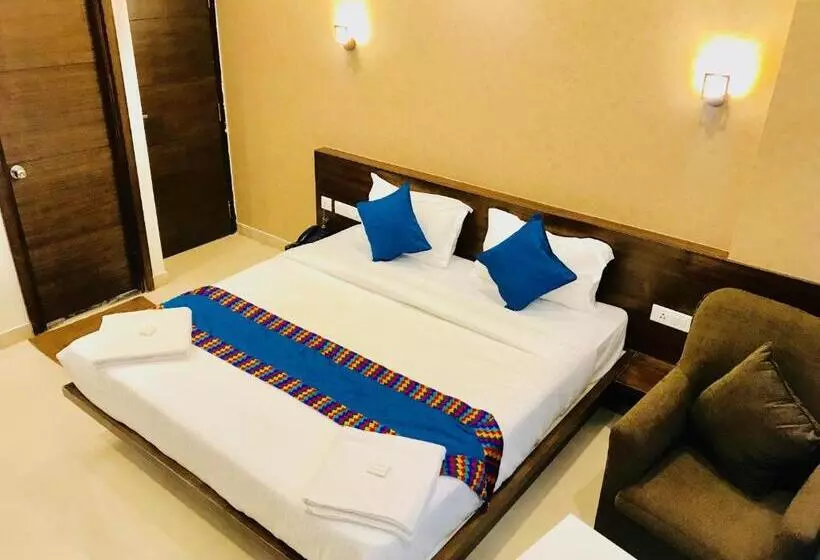 ホテル Regalia Inn &suites