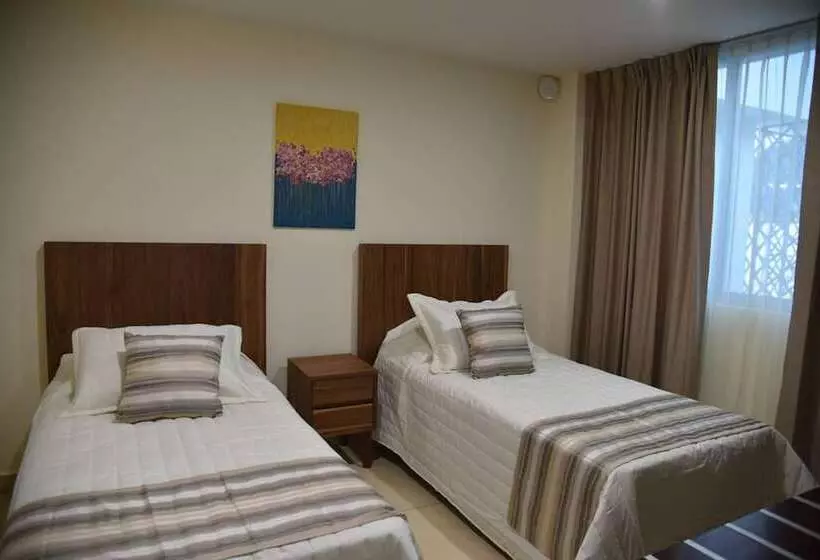 هتل Suites San Pedro