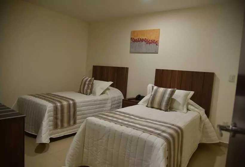 هتل Suites San Pedro