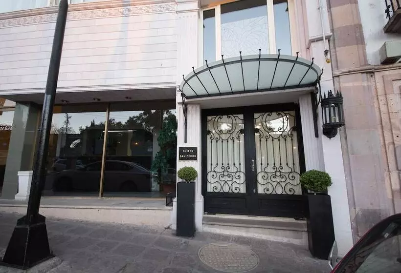 هتل Suites San Pedro