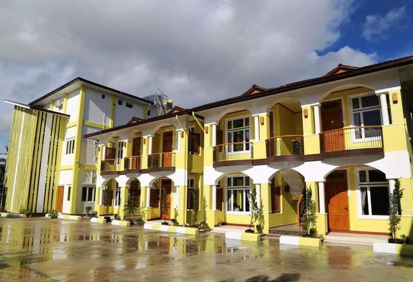 هتل Three Seasons