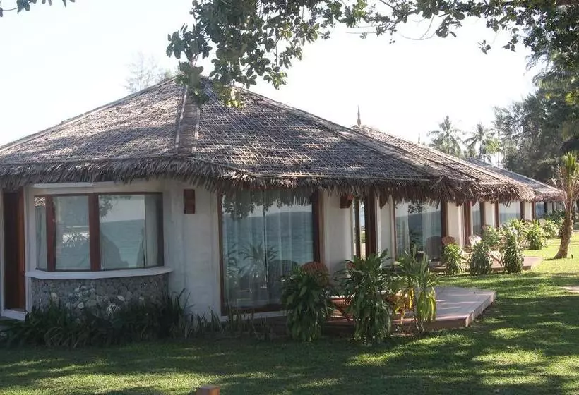 Pristine Mermaid Resort