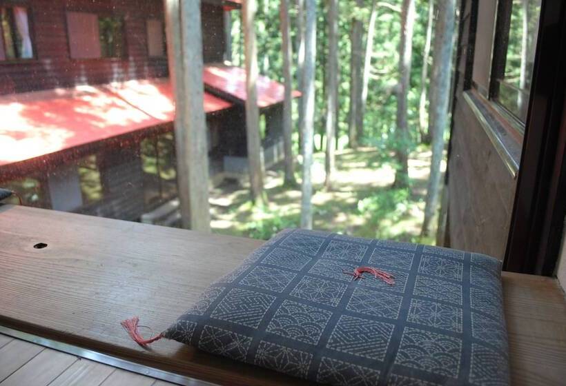 Rjokan Fukuishimiyamashinrinonsen Mirakurutei