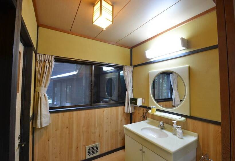 Rjokan Fukuishimiyamashinrinonsen Mirakurutei