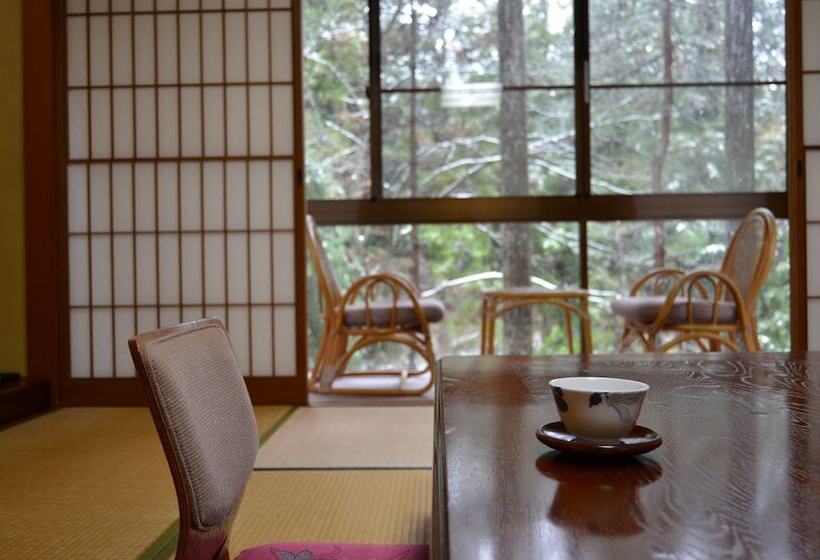 Rjokan Fukuishimiyamashinrinonsen Mirakurutei