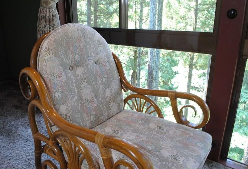 Rjokan Fukuishimiyamashinrinonsen Mirakurutei