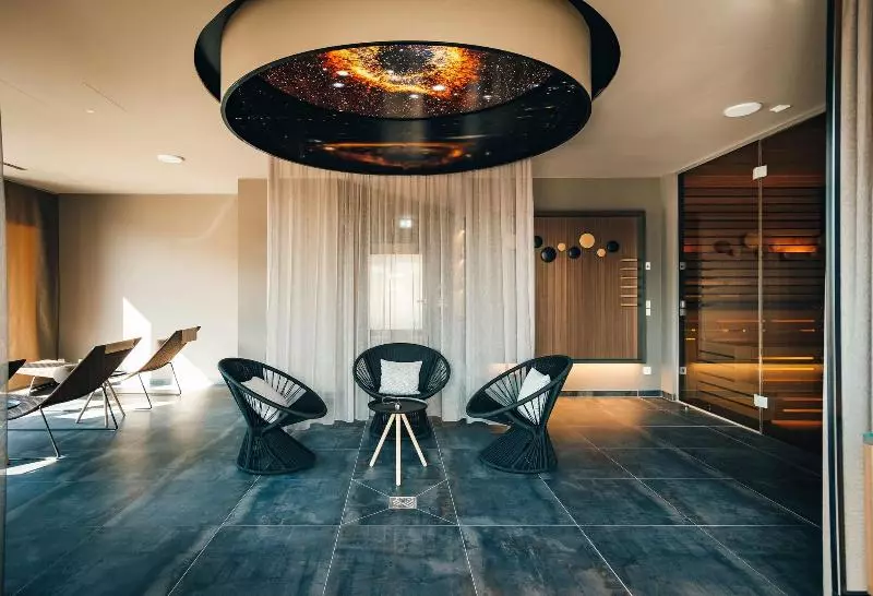 Vilotel Hotel & Restaurant
