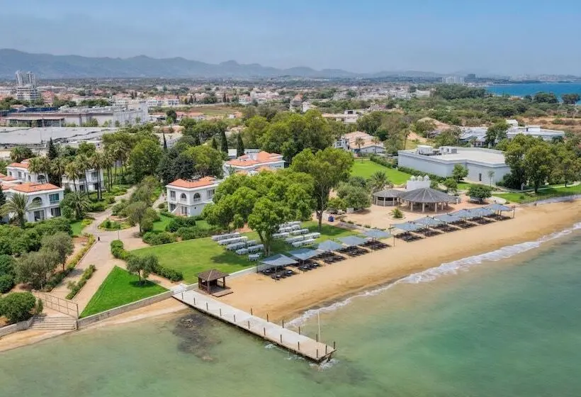 Merit Royal Gardens Hotel & Casino