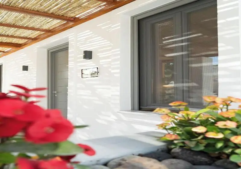 تختخواب و صبحانه Amerikanos Villas