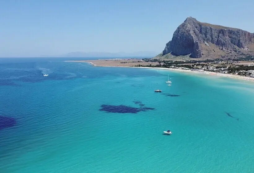 ホテル Hotiday Room Collection   San Vito Lo Capo