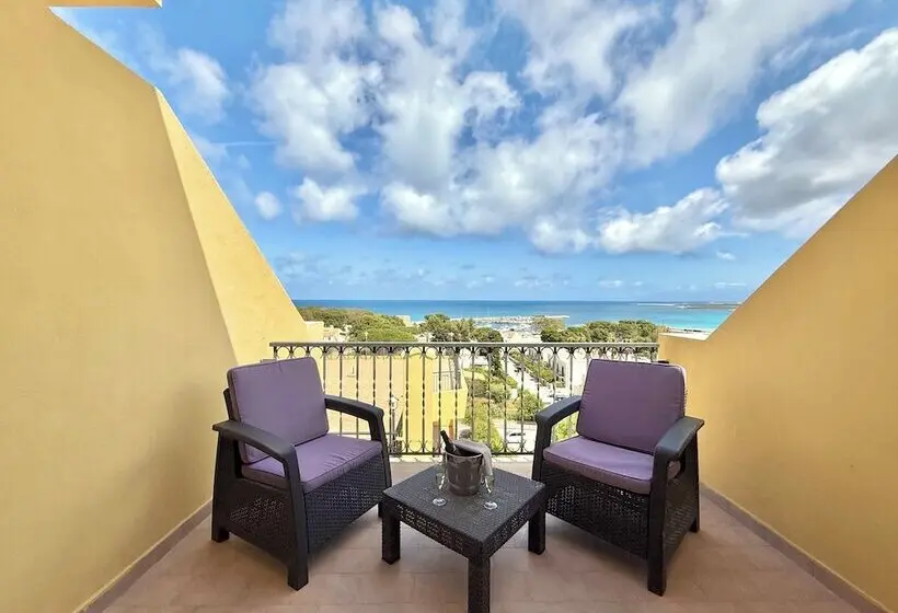 ホテル Hotiday Room Collection   San Vito Lo Capo